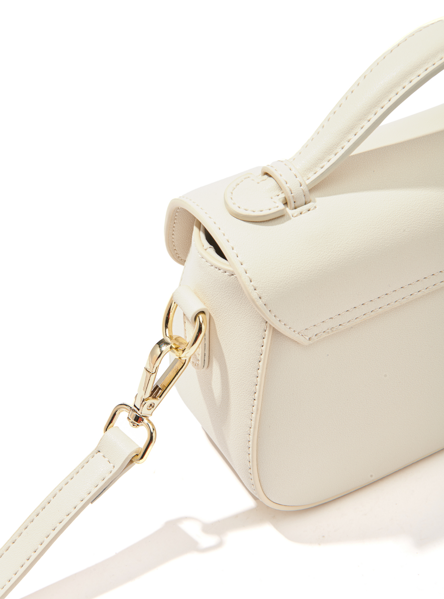 Makoto Leather Bag, White by Bob Oré
