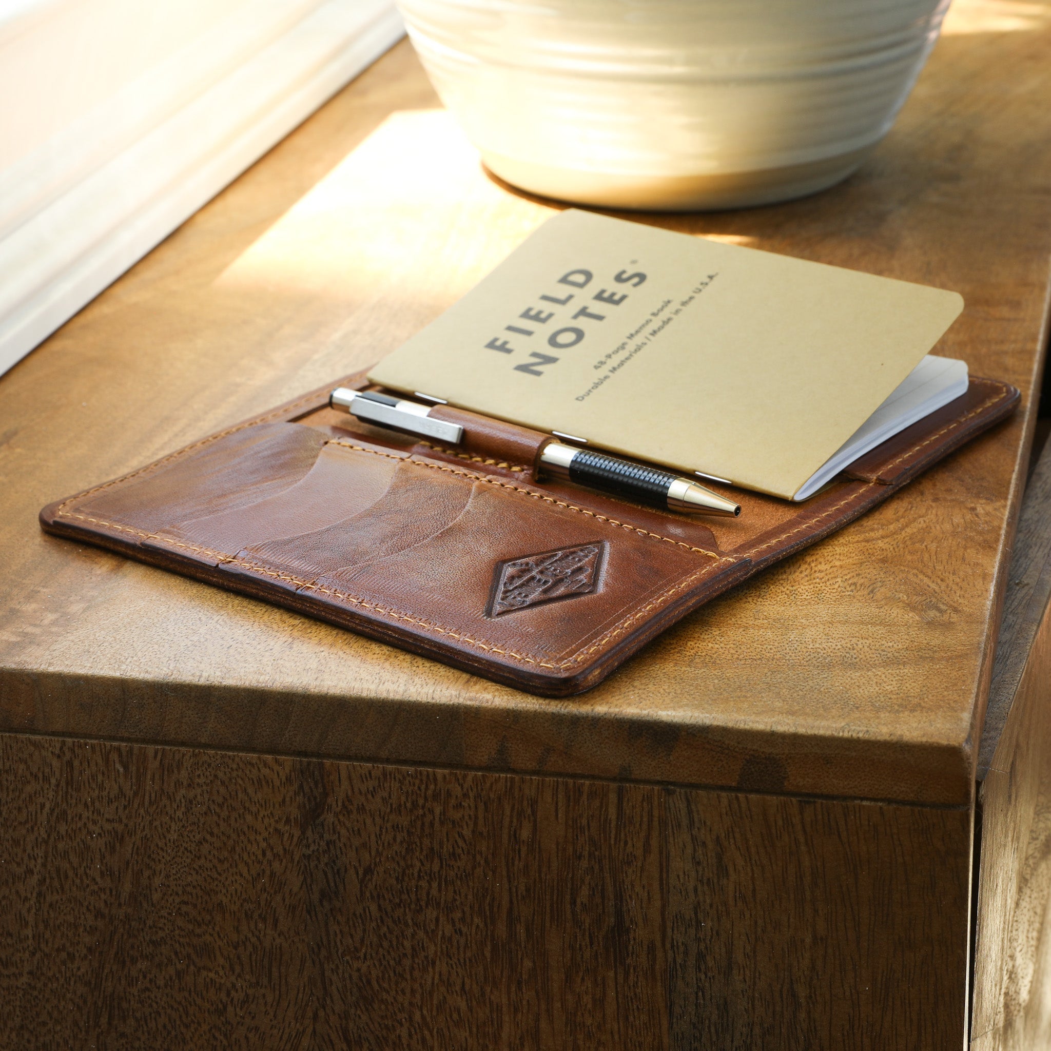 Feild Note Wallet Field Notes Wallet by Lifetime Leather Co – The Gents Store