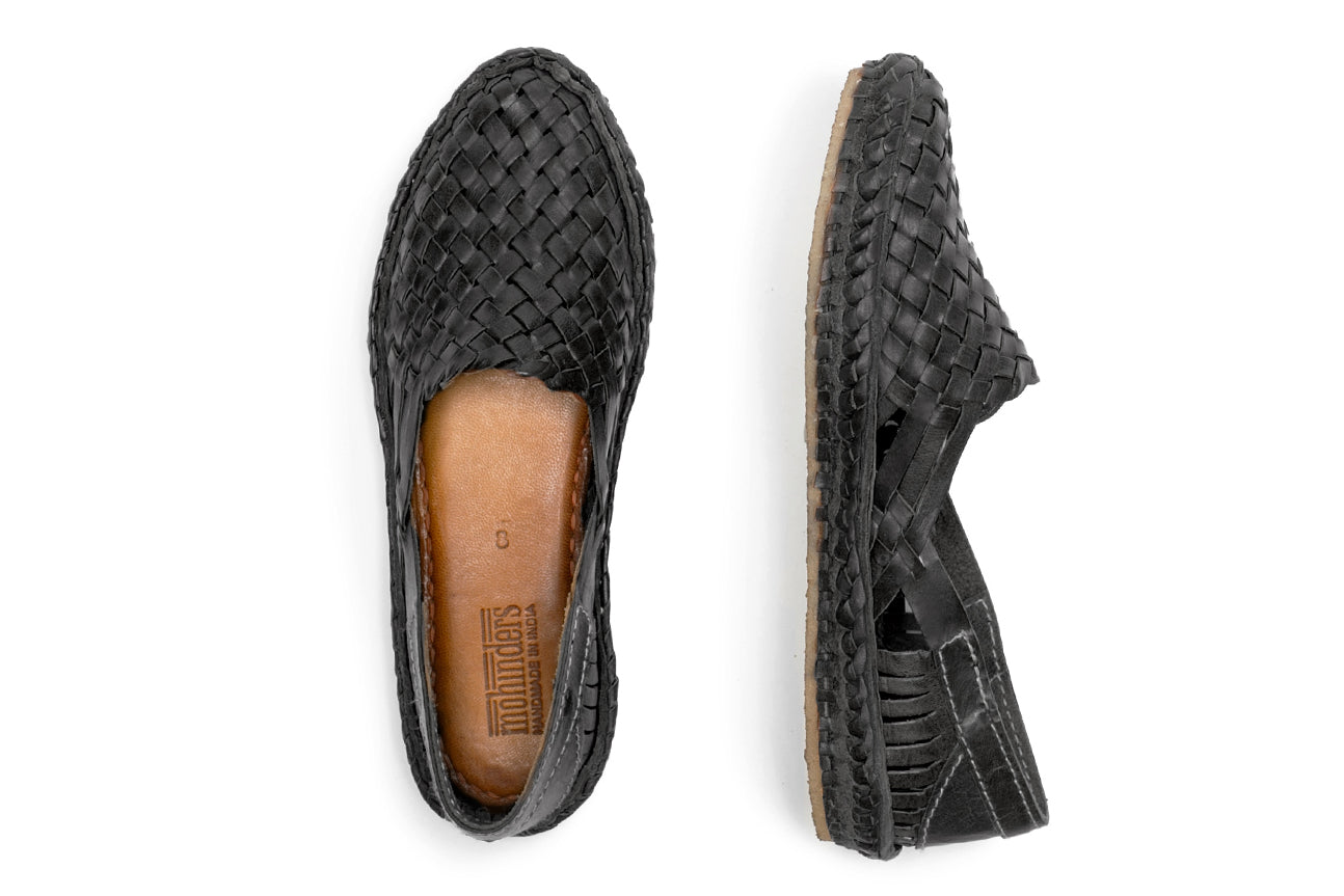 Woven Flat in Charcoal by Mohinders