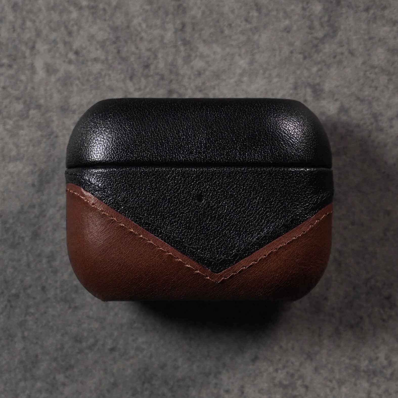 Leather AirPods Cases - TERRA by Bullstrap