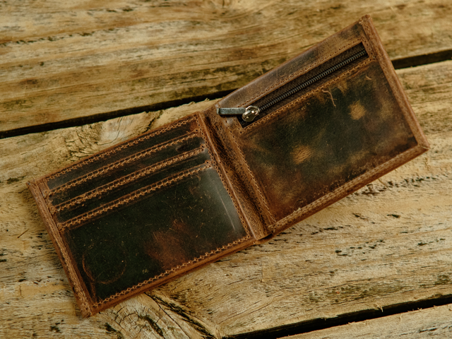 VG Buffalo Leather Wallet by Vintage Gentlemen
