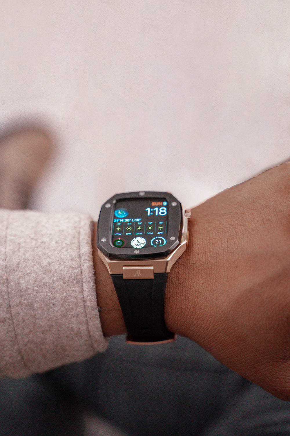 rosegold/black rubber smartwatch case by ASOROCK WATCHES